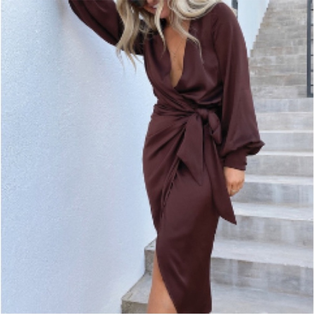 LAST CHANCE Never Fully Dressed Brown Long Sleeve wrap Dress US size 8 new tags
